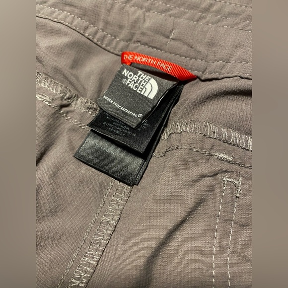 The North Face Women’s Cargo Pants - Picture 7 of 11